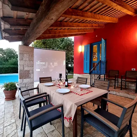 Parun Made For Leisure & Pleasure Villa Sajini